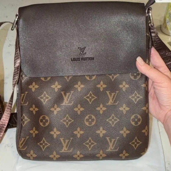 Designer Dark Brown Monogram Messenger Bag - Picture 6 of 9